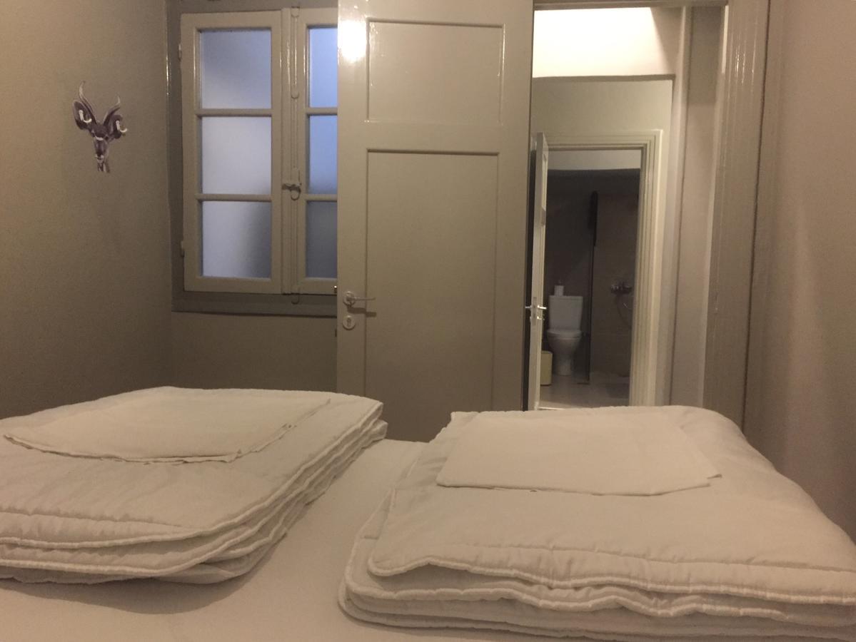 אתונה Nubian Hostel מראה חיצוני תמונה